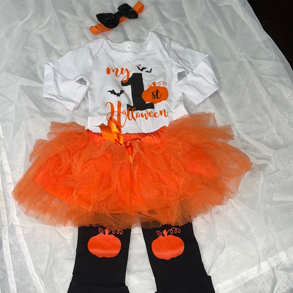 Baby girl first Halloween outfit